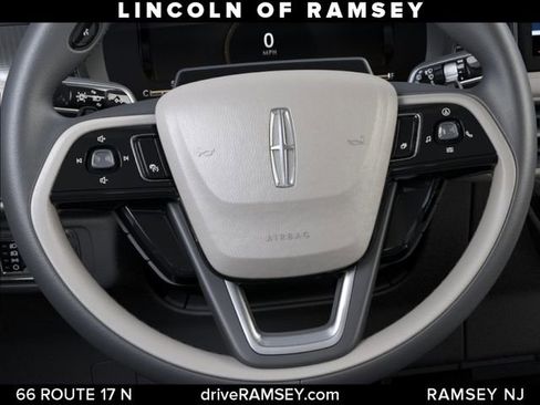 New 2026 Lincoln Corsair Premiere AWD/4WD image 13