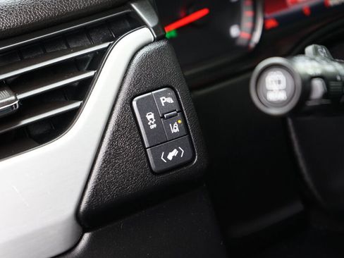 Used 2015 GMC Yukon SLT w/ Open Road Package image 11