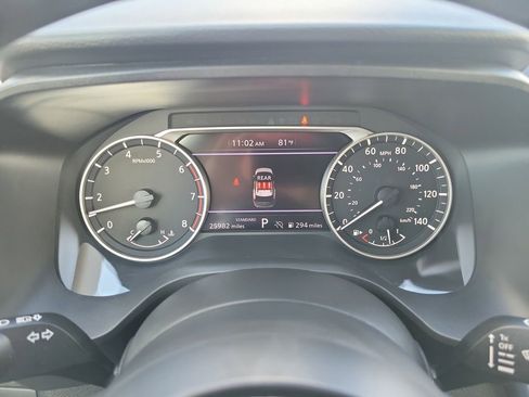 Used 2024 Nissan Rogue S image 12