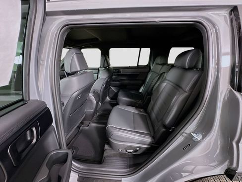 New 2026 Hyundai Santa Fe Calligraphy FWD image 17
