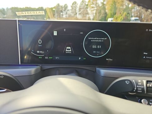 Used 2025 Hyundai Sonata Limited image 20