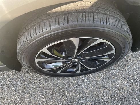 Used 2023 MAZDA CX-5 AWD 2.5 S w/ Premium Package image 6