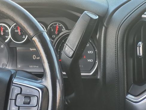 Used 2020 Chevrolet Silverado 1500 RST w/ Texas Edition RWD image 18