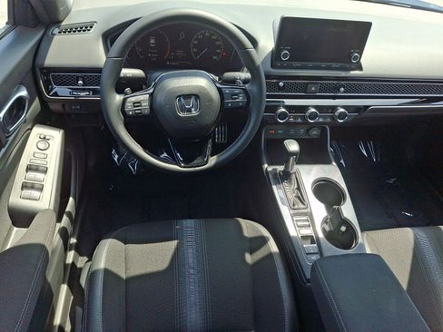 Used 2025 Honda Civic Sport image 11