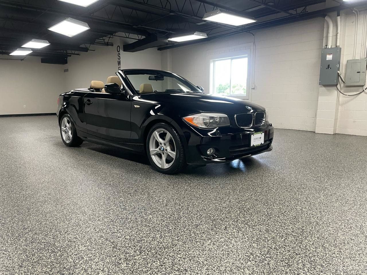 Used 2013 BMW 128i Convertible RWD image 13
