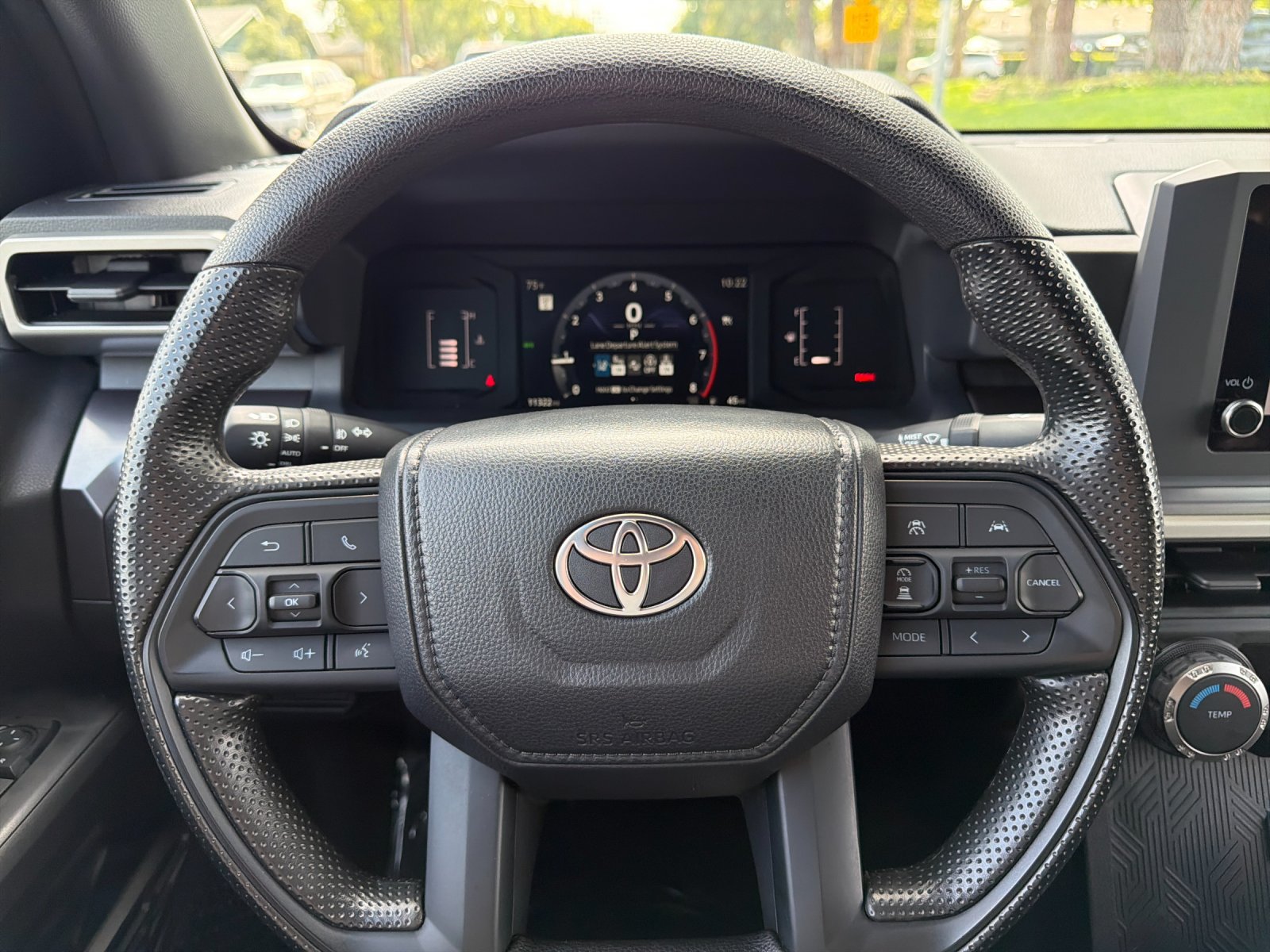 Used 2026 Toyota Tacoma SR5 AWD/4WD image 21