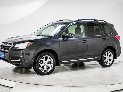 Used 2018 Subaru Forester 2.5i Touring image 4
