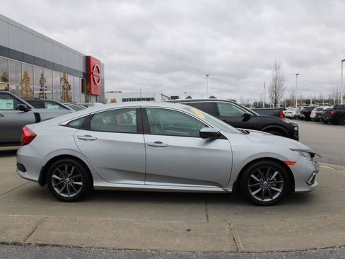 Used 2020 Honda Civic EX image 6