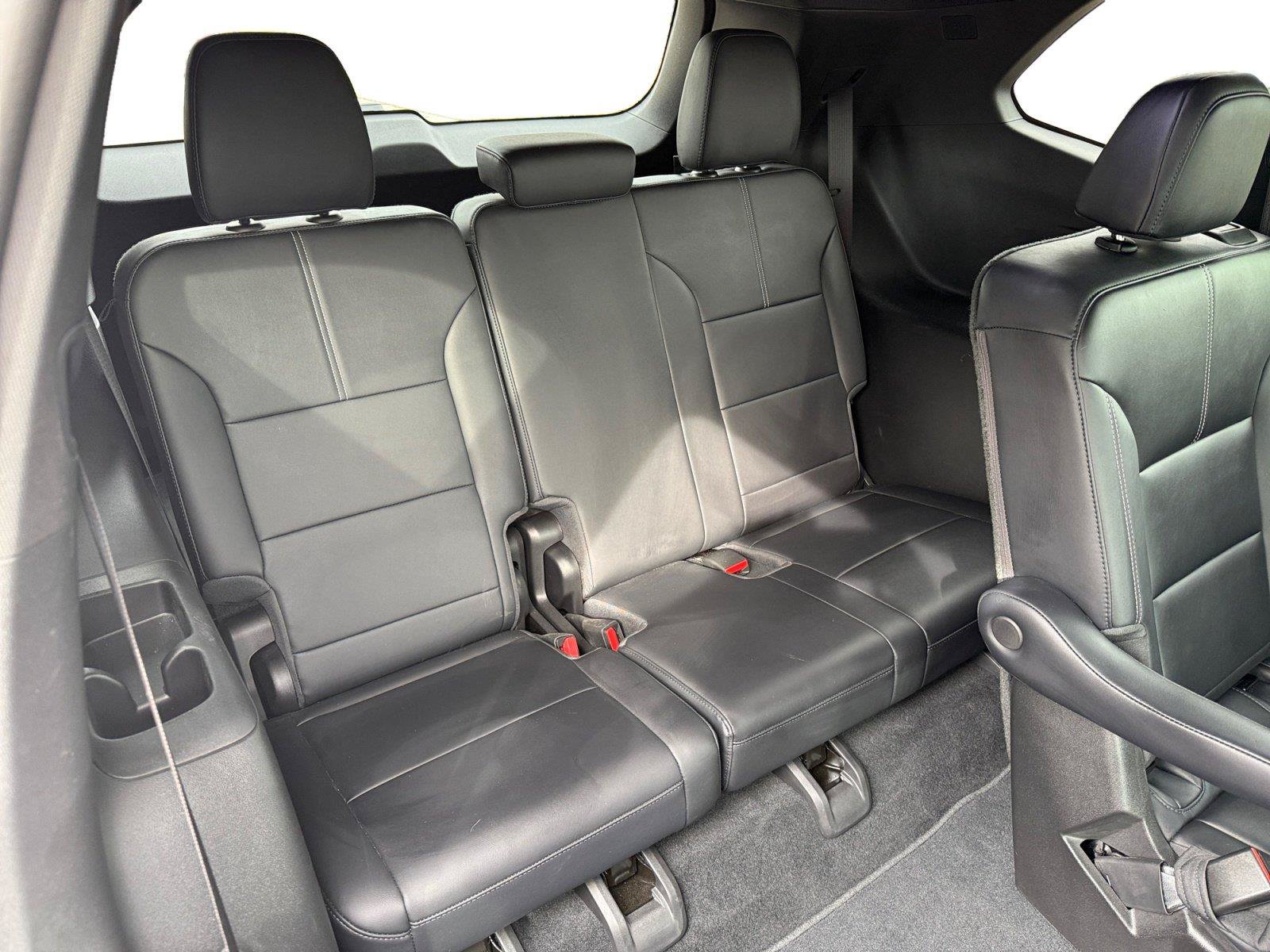 Used 2026 GMC Acadia Elevation w/ Elevation Premium Package AWD/4WD image 25
