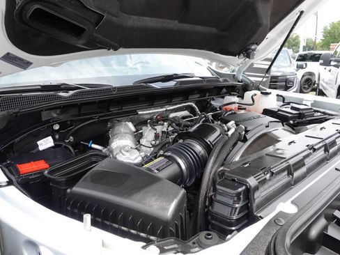 Used 2024 GMC Sierra 2500 Pro w/ Convenience Package image 55