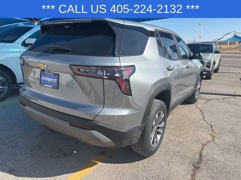 New 2026 Chevrolet Equinox LT w/ Convenience Package II image 5