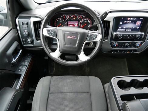 Used 2015 GMC Sierra 1500 SLE w/ SLE Value Package image 9