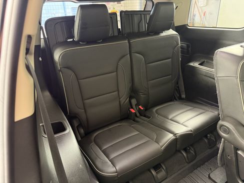 Used 2019 GMC Acadia Denali w/ Technology Package image 16