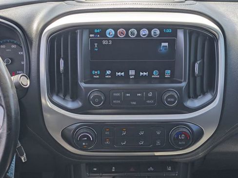 Used 2018 GMC Canyon SLT w/ Driver Alert Package image 15