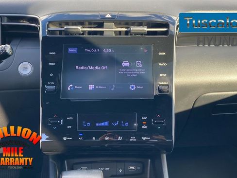 Used 2022 Hyundai Santa Cruz SEL Premium image 28