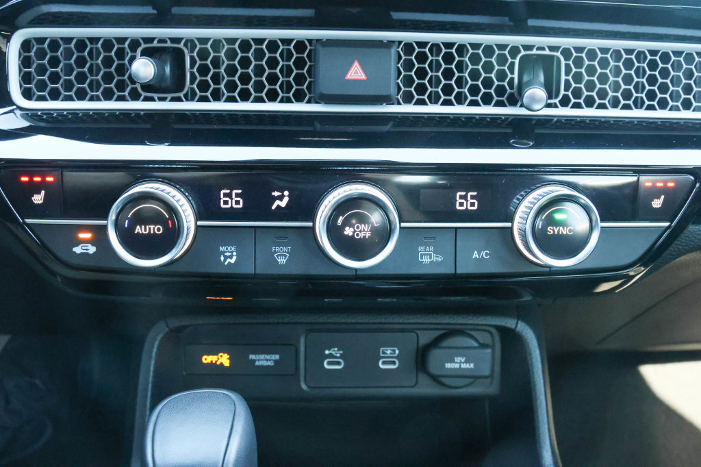 Used 2025 Honda Civic LX image 24
