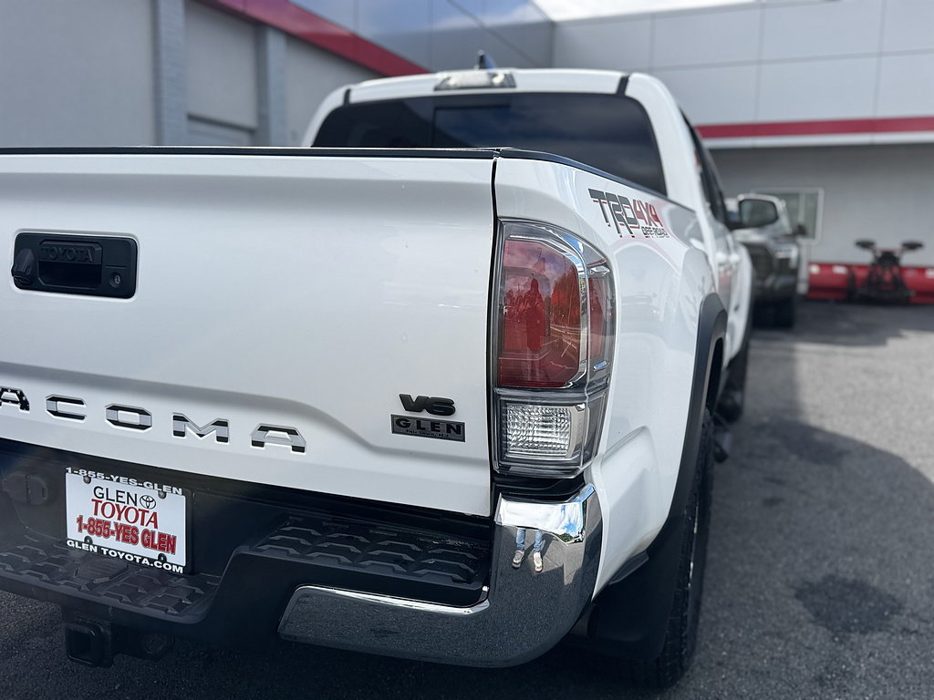 Certified 2023 Toyota Tacoma TRD Sport AWD/4WD image 13