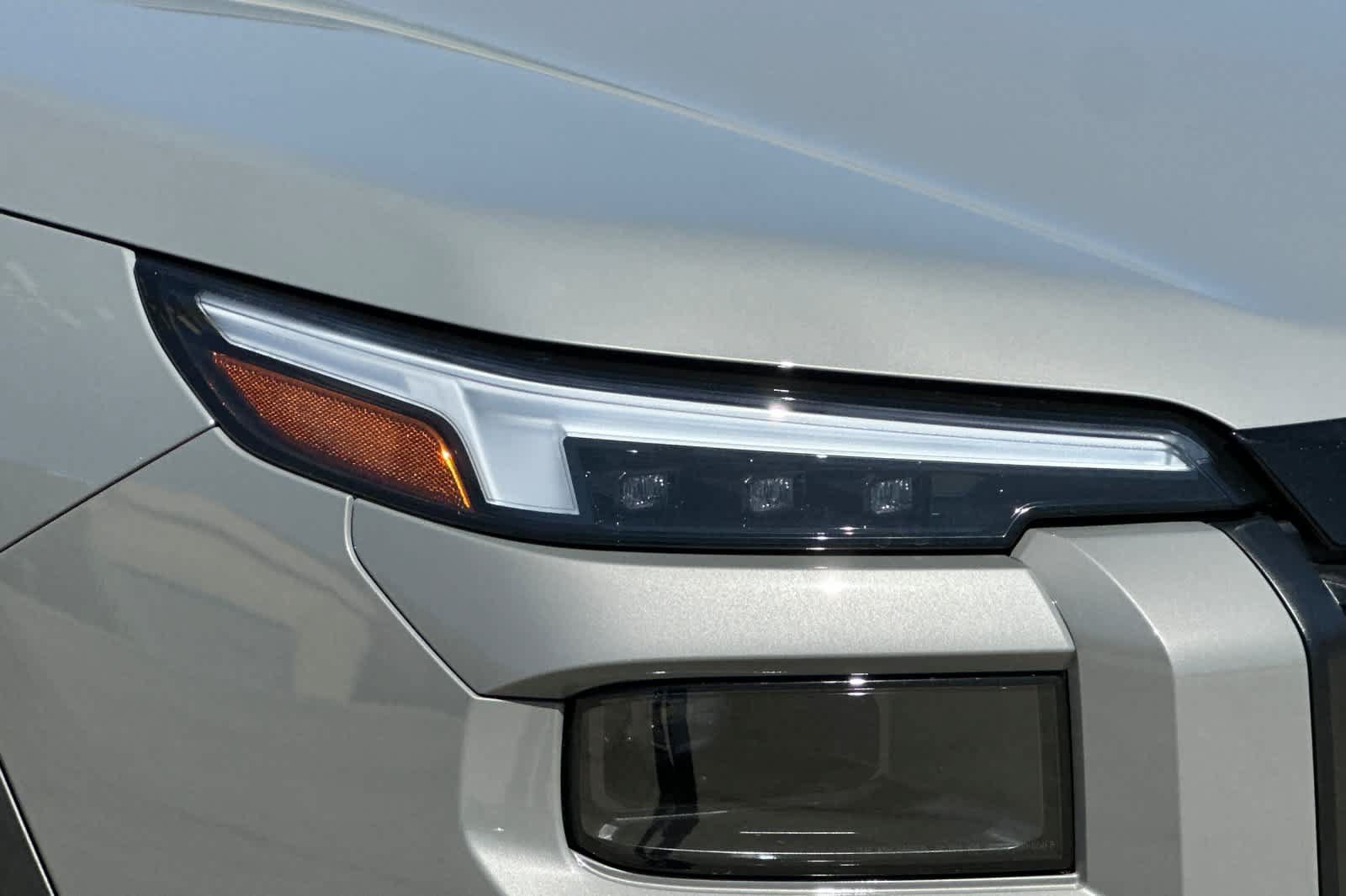 New 2026 Subaru Outback Touring XT AWD/4WD image 32