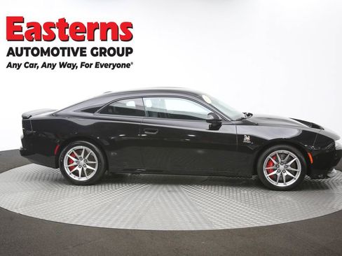 Used 2025 Dodge Charger R/T Scat Pack w/ Track Pack image 43