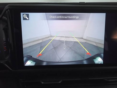 Used 2024 Jeep Gladiator Sport image 17