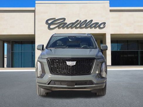 Certified 2026 Cadillac Escalade Sport w/ LPO, ONYX Package image 9