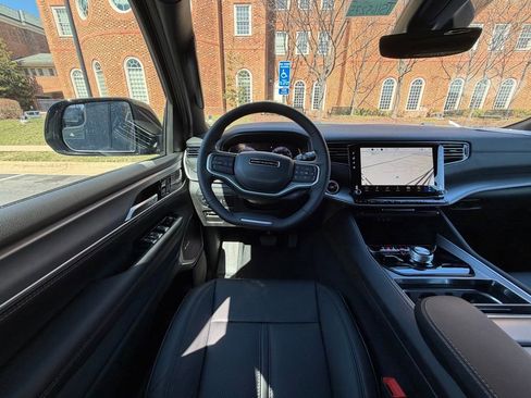 New 2026 Jeep Grand Wagoneer L 4WD w/ Premium Group I image 13