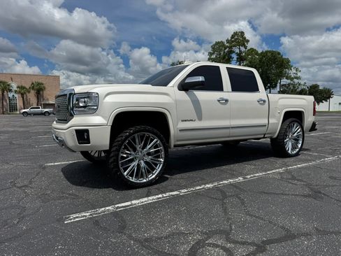 Used 2015 GMC Sierra 1500 Denali w/ Driver Alert Package AWD/4WD image 2
