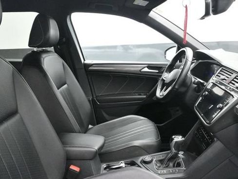 Used 2022 Volkswagen Tiguan SE R-Line AWD/4WD image 13
