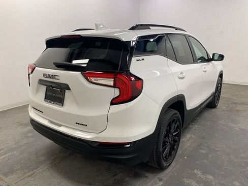 Used 2023 GMC Terrain SLE w/ Driver Convenience Package AWD/4WD image 6