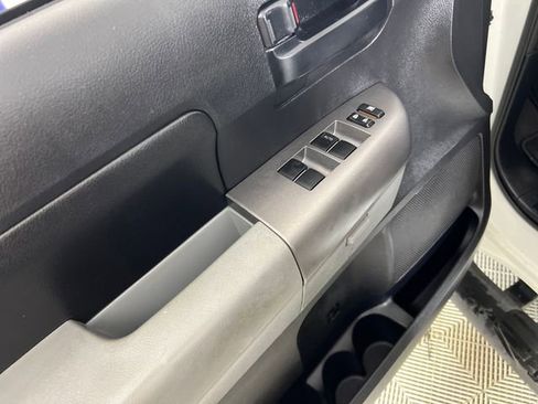 Used 2013 Toyota Tundra 2WD Double Cab image 12