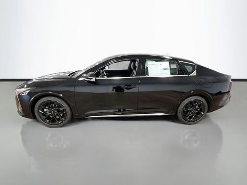 New 2025 Kia K4 GT-Line Turbo image 4