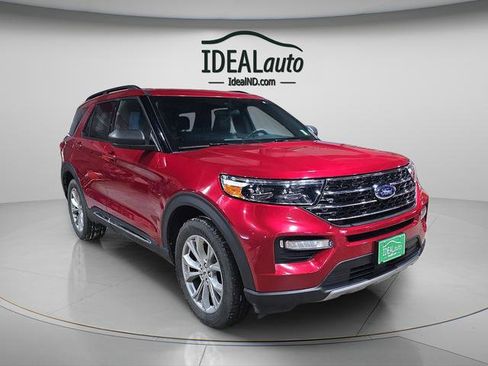 Used 2020 Ford Explorer XLT w/ Equipment Group 202A image 1