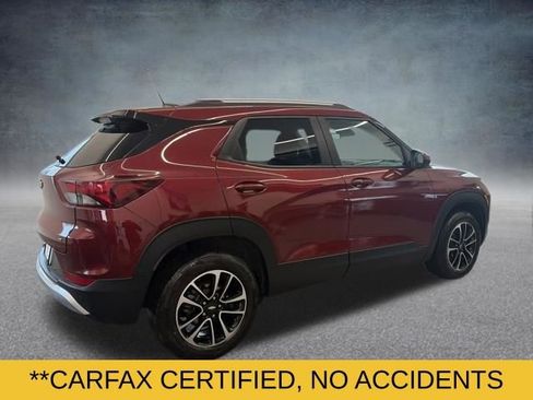 Used 2024 Chevrolet TrailBlazer LT w/ Convenience Package image 4