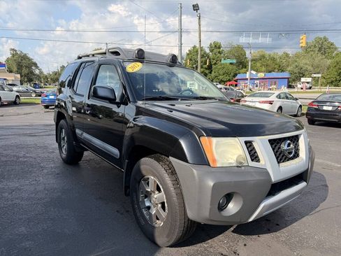 Used 2012 Nissan Xterra PRO-4X w/ Pro-4x Leather Pkg AWD/4WD image 2