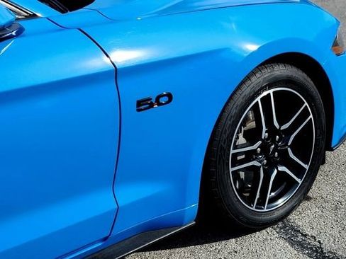 Used 2022 Ford Mustang GT Premium w/ Equipment Group 401A image 5