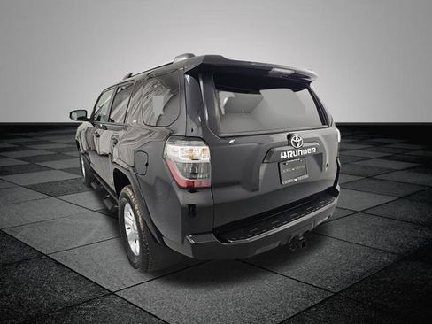 Used 2023 Toyota 4Runner SR5 Premium w/ Moonroof Package image 4