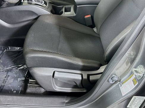 Used 2018 Nissan Rogue Sport S w/ S Appearance Package AWD/4WD image 22