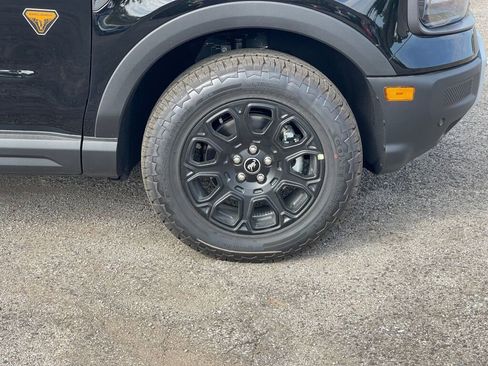 New 2025 Ford Bronco Sport Badlands w/ Badlands Tech Package image 17