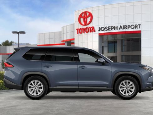 New 2026 Toyota Grand Highlander AWD image 14