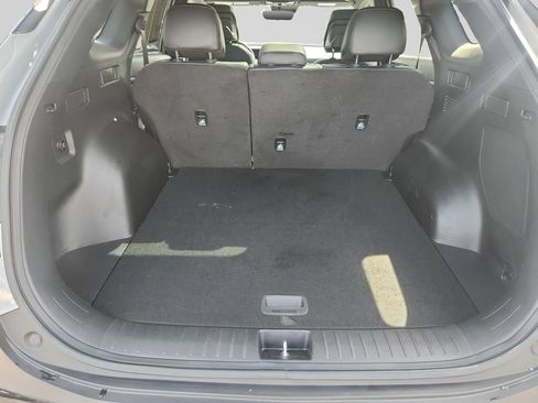 Certified 2025 Kia Sportage X-Pro AWD/4WD image 19