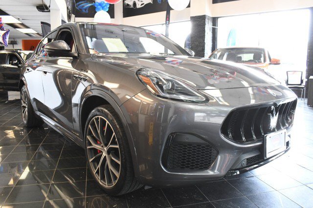 Used 2023 Maserati Grecale Modena AWD/4WD image 3