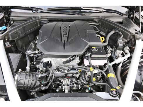 Used 2026 Genesis G70 2.5T RWD image 33