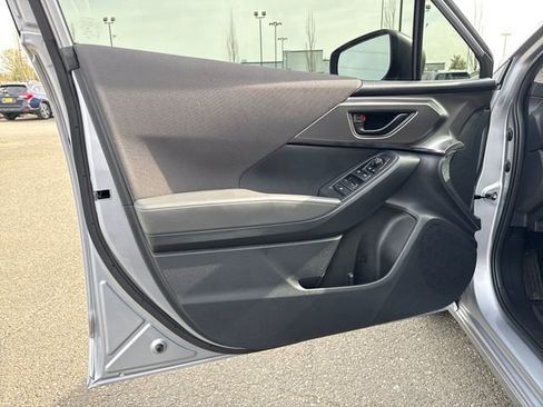 Used 2025 Subaru Impreza 2.0i image 17