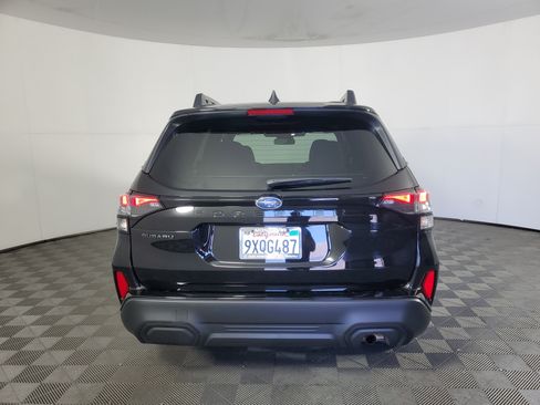 Used 2026 Subaru Forester Premium AWD/4WD image 5