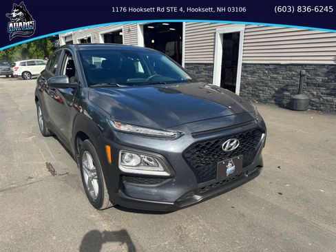 Used 2020 Hyundai Kona SE w/ Cargo Package image 1