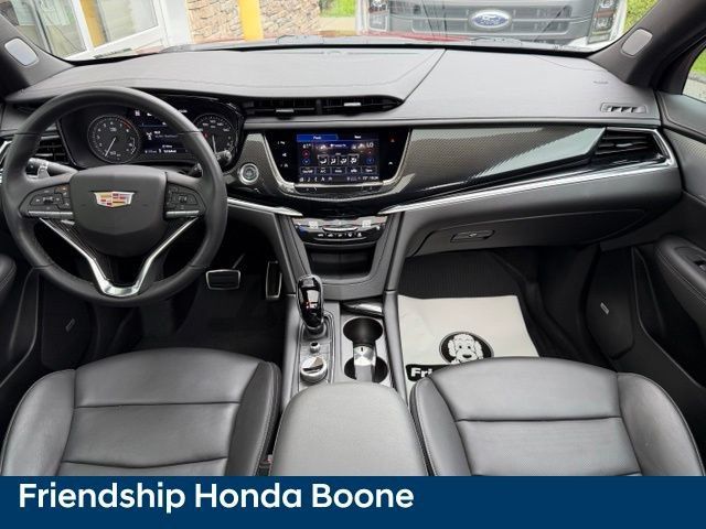 Used 2024 Cadillac XT6 Sport w/ Technology Package AWD/4WD image 62