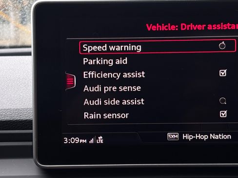 Used 2020 Audi SQ5 Premium Plus w/ Premium Plus Package image 6