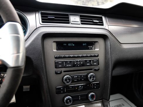 Used 2013 Ford Mustang Boss 302 w/ Boss 302 Accessory Pkg image 27