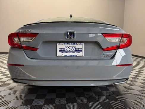 Used 2022 Honda Accord Sport image 9