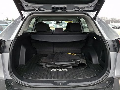 Used 2023 Toyota RAV4 XLE w/ Convenience Package image 28